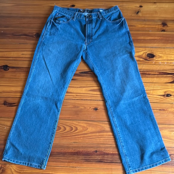Men’s ARIAT JEANS - Picture 1 of 4